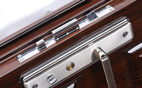 绥棱24小时上门开锁公司